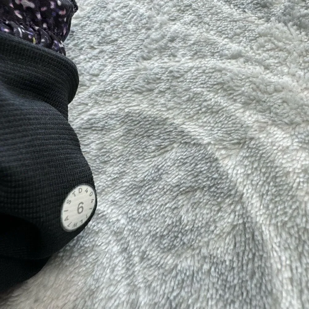 Womens Lululemon Hotty Hot Short II Long